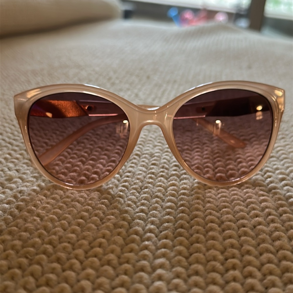 Kenneth Cole Reaction Blush Rose Gold Sunglasses